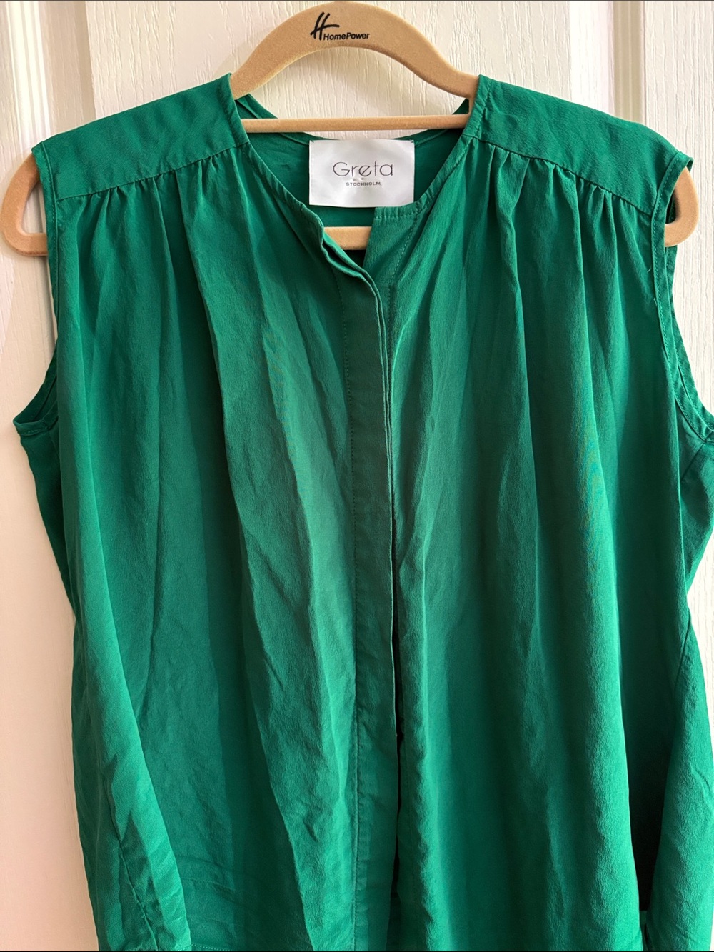Greta 100% silk Sleeveless Green Pleated Blouse